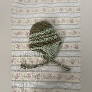 Infants Green Crotchet Bonnet, Handmade